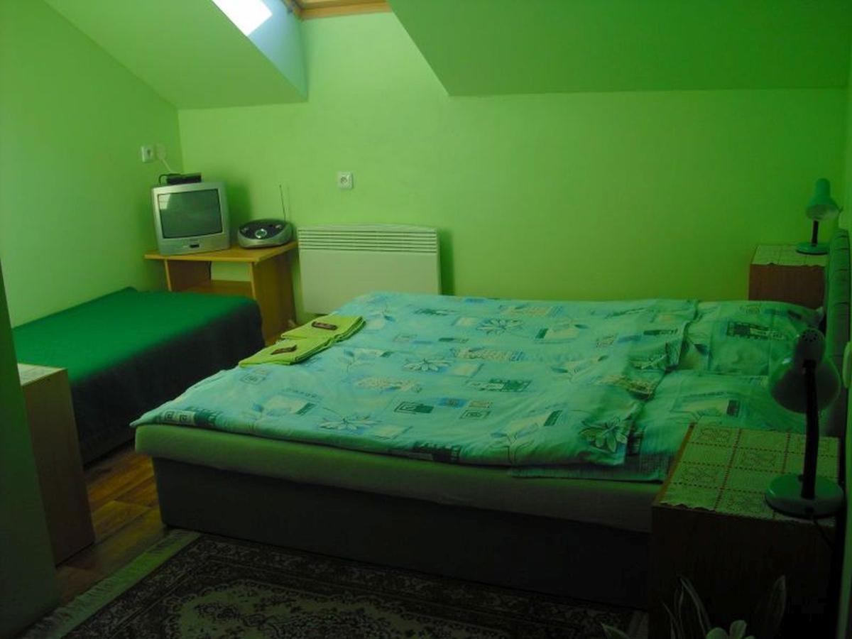 Penzion U Balcarky Ostrov u Macochy Exterior foto